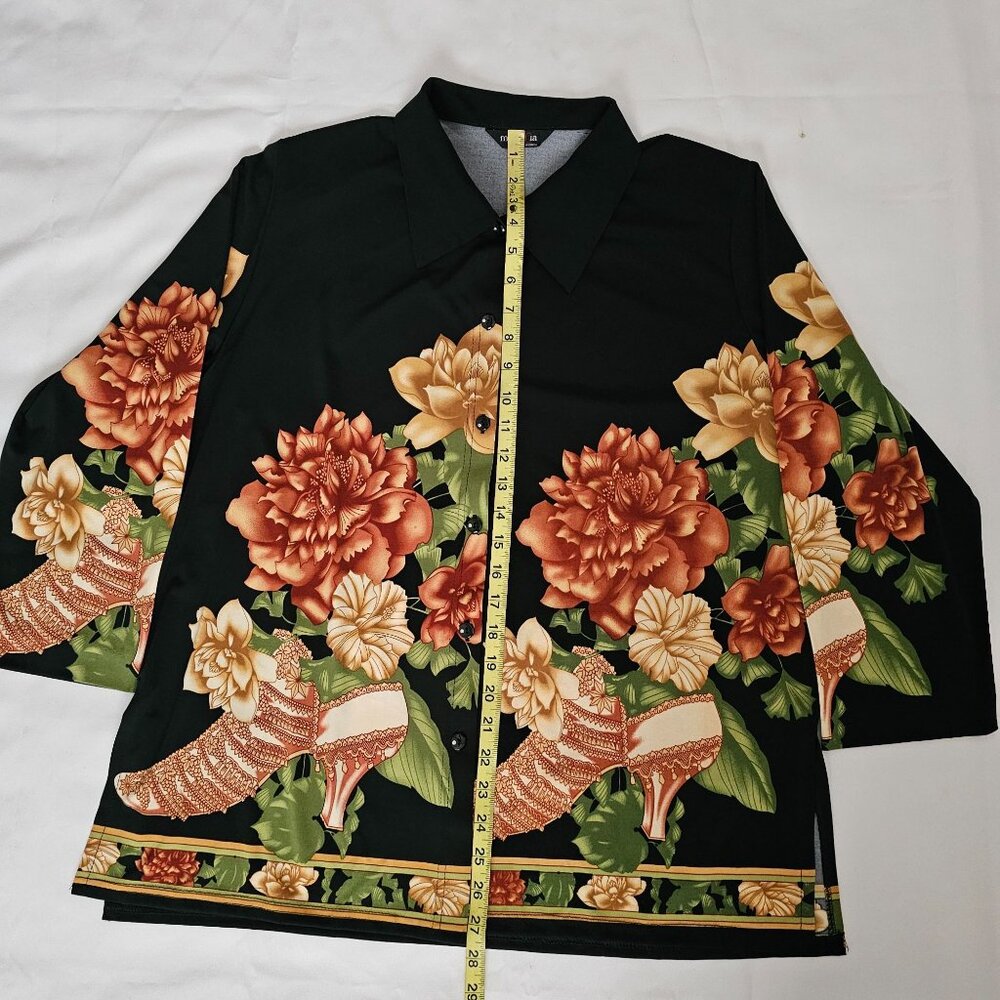 ModeLia Women's Floral Print Button Front 3/4 Sleeve Shirt Size Medium - Picture 10 of 11